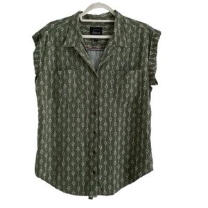 Jachs Girlfriend green and white short sleeve blouse size M 100% Rayon